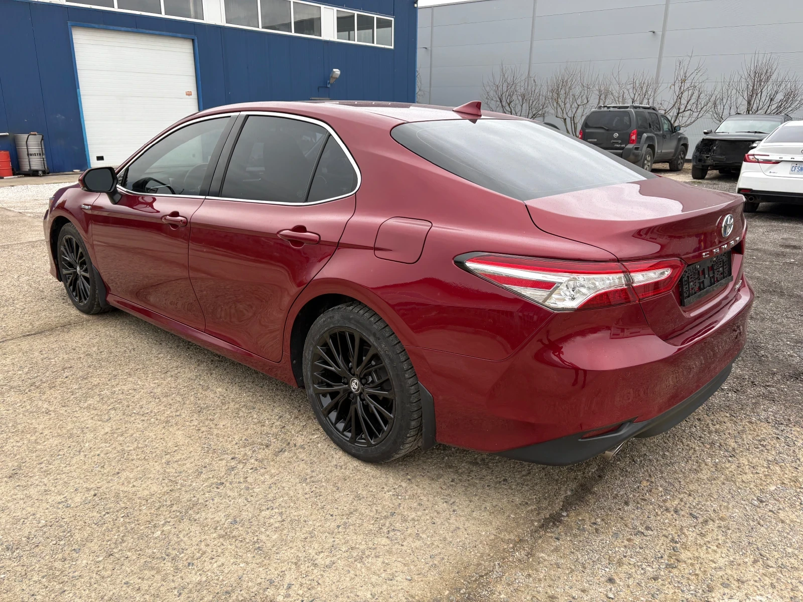Toyota Camry Hybrid / head up / around view  | Mobile.bg � ����������� 6