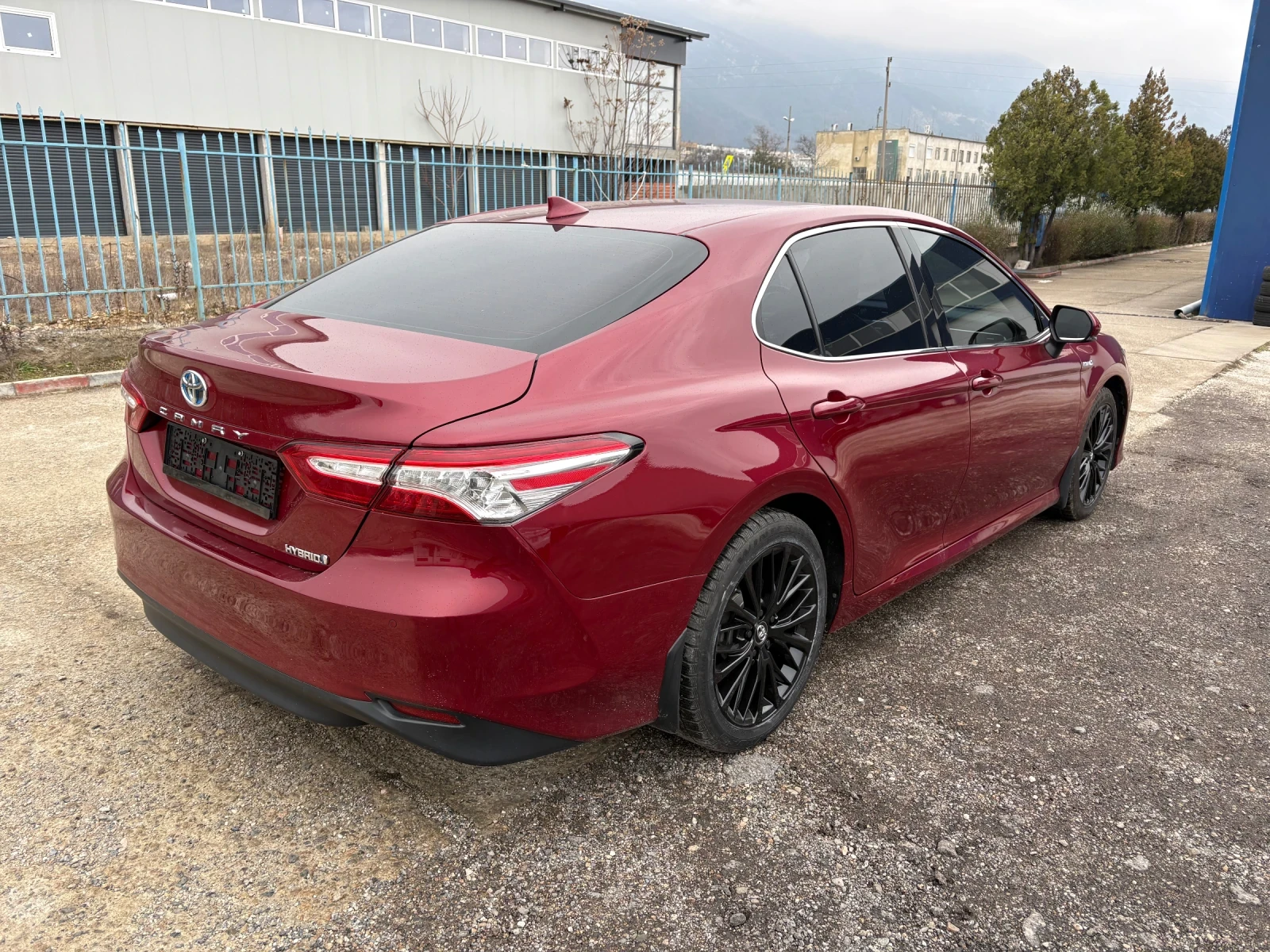 Toyota Camry Hybrid / head up / around view  | Mobile.bg � ����������� 4