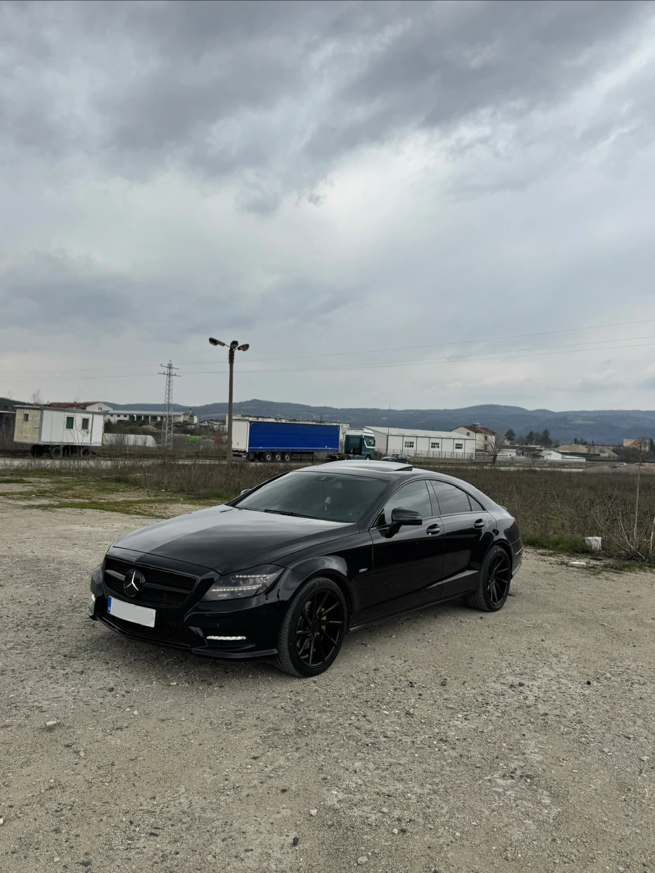 Mercedes-Benz CLS 350 AMG Line, снимка 3 - Автомобили и джипове - 53724858