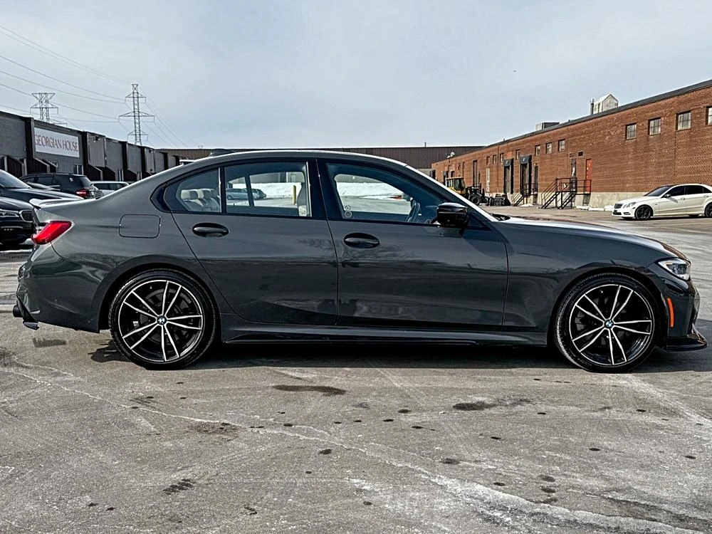 BMW 330 xDrive* M PACK* 4 ПОДГРЕВА* DIGITAL* CARPLAY* ПАНО, снимка 8 - Автомобили и джипове - 53863817