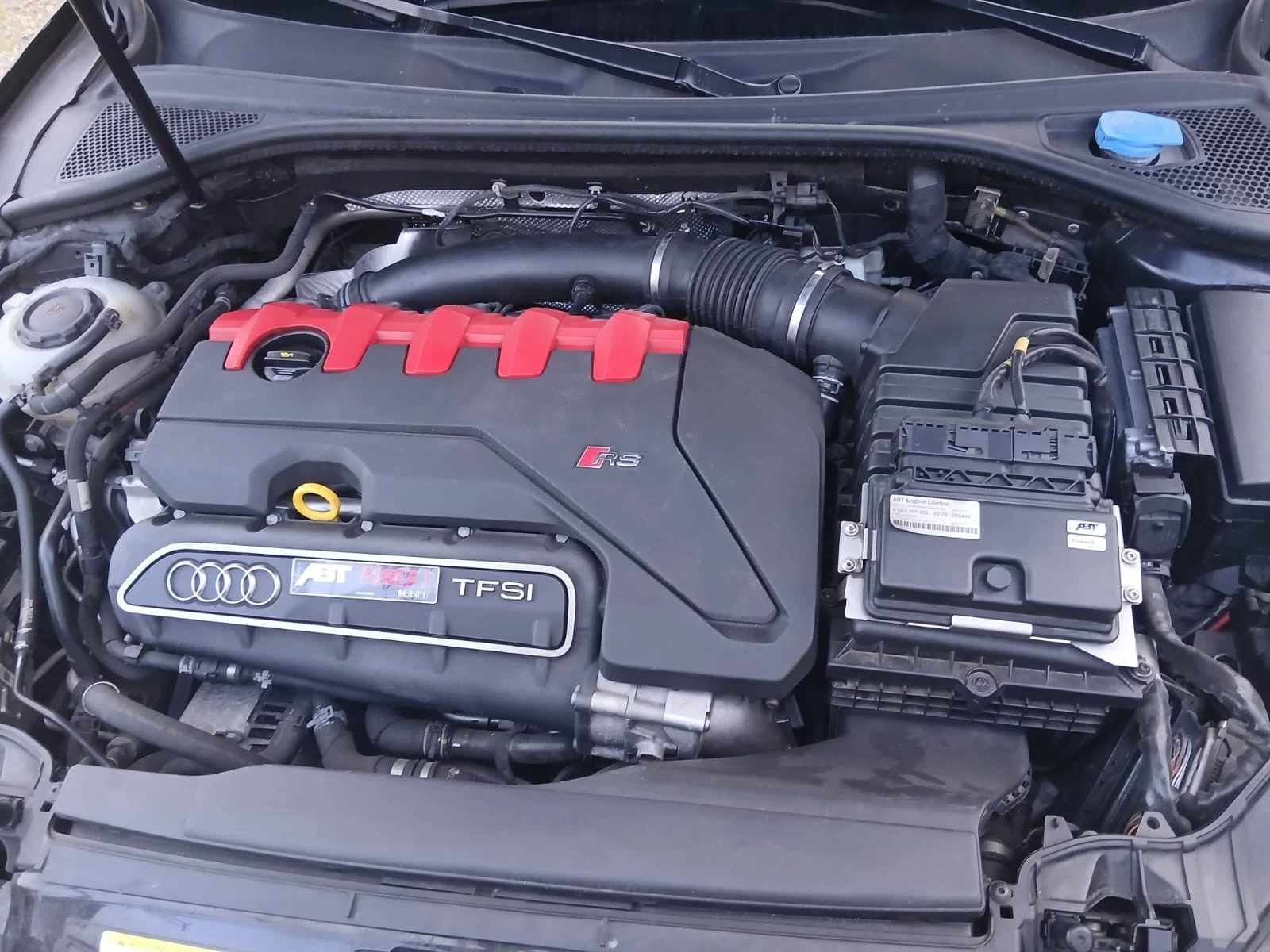 Audi Rs3 ABT SPB 2.5 TFSI quattro S tronic, снимка 6 - Автомобили и джипове - 54001054