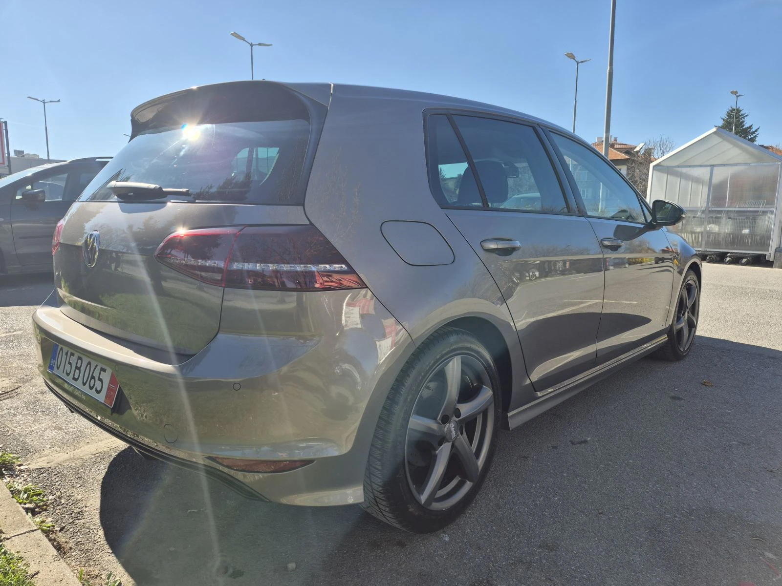VW Golf 2.0 TDI, снимка 6 - Автомобили и джипове - 54145543
