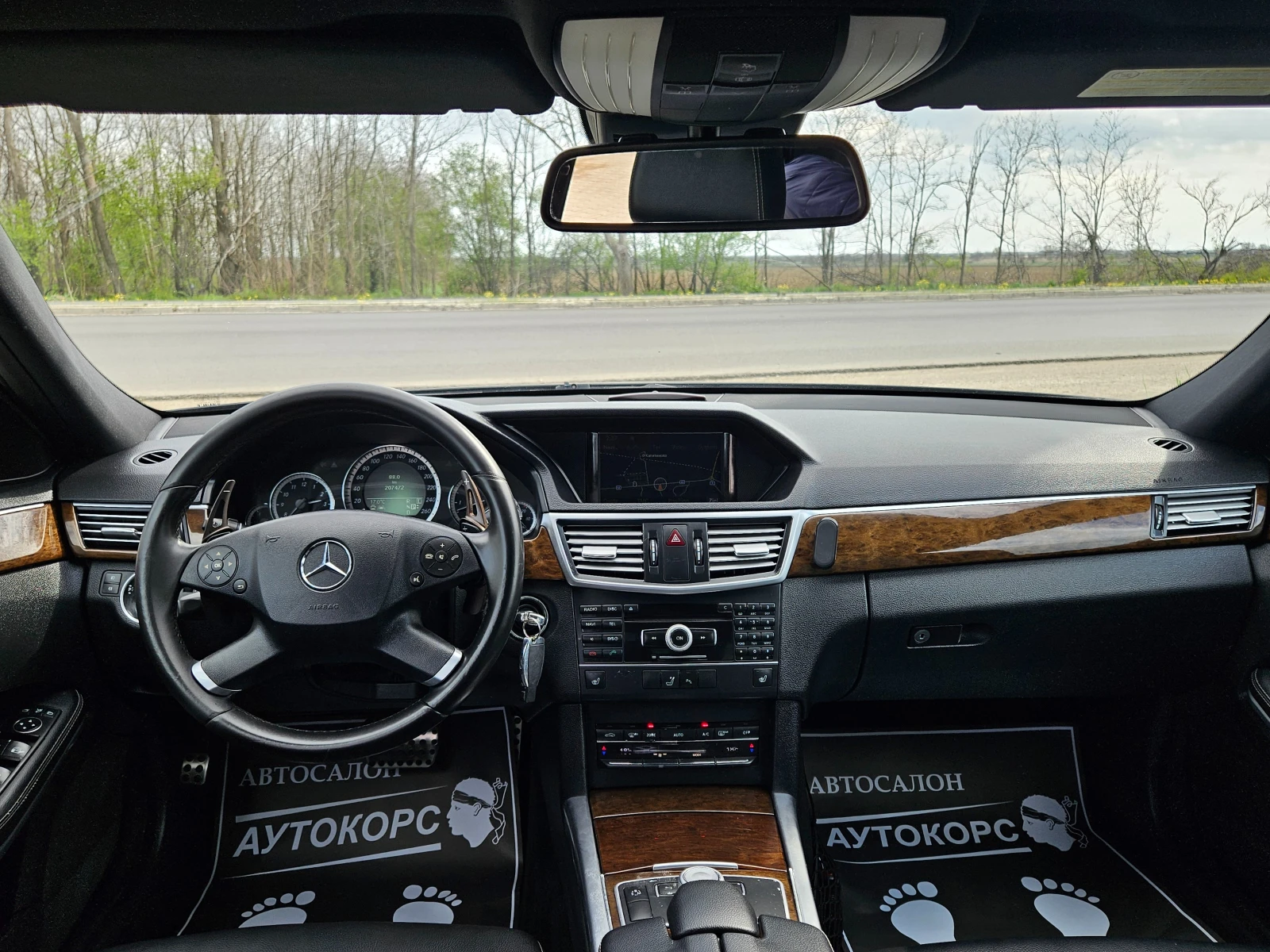 Mercedes-Benz E 300 CDI* AMG* , снимка 9 - Автомобили и джипове - 54150529