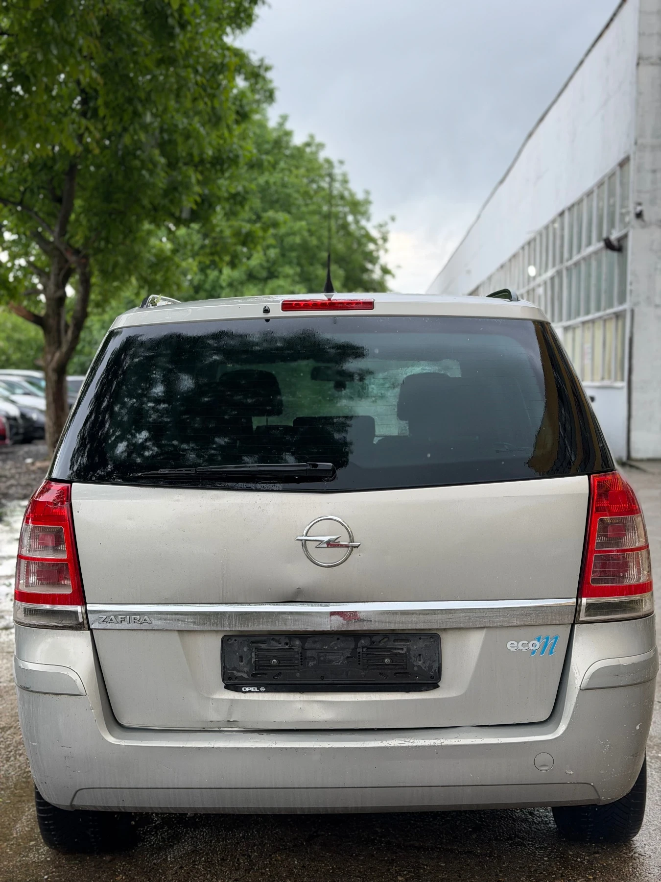 Opel Zafira, снимка 6 - Автомобили и джипове - 54651204