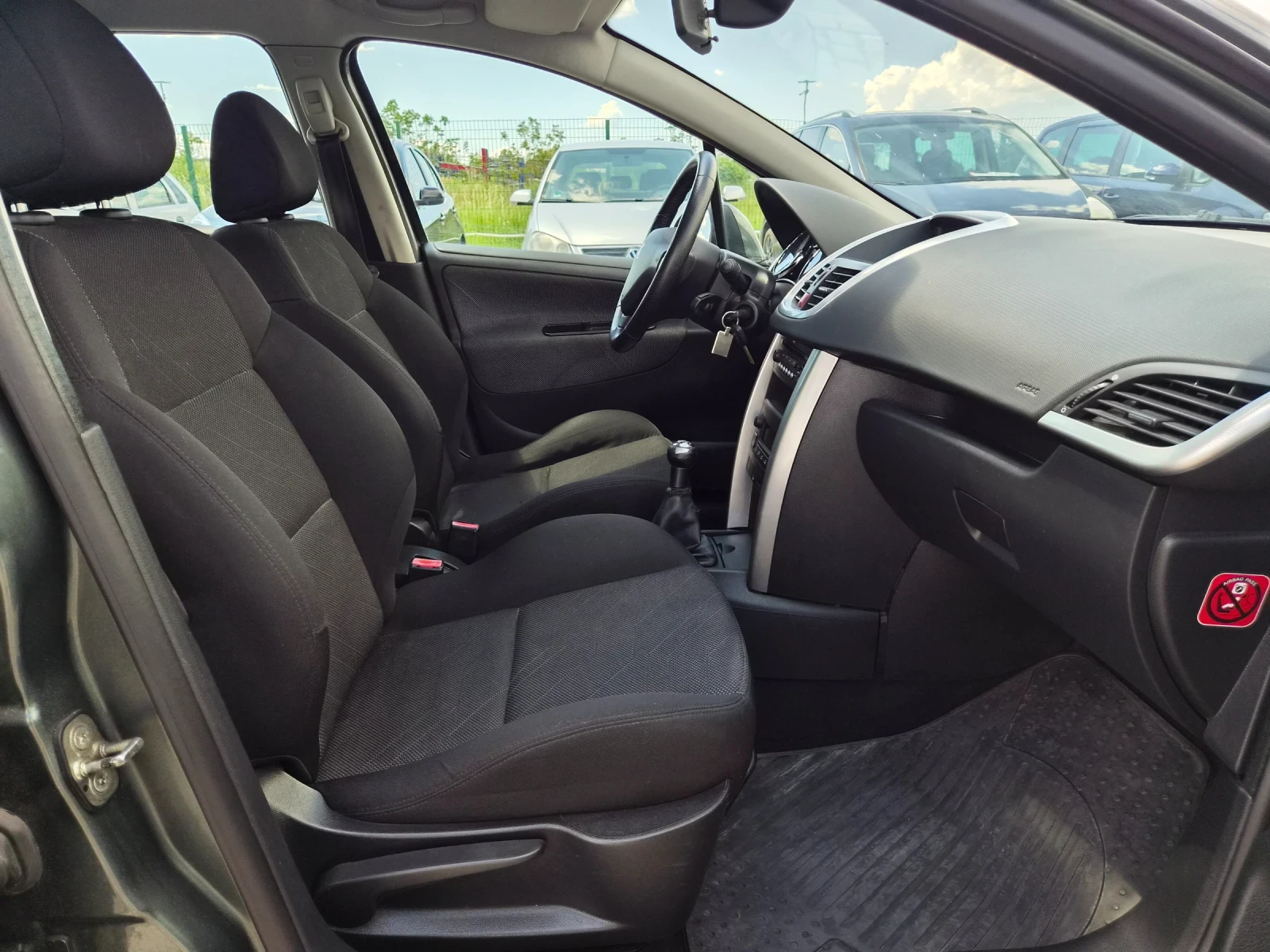 Peugeot 207 SW 1.6HDI 90�� ����4  | Mobile.bg � ����������� 10