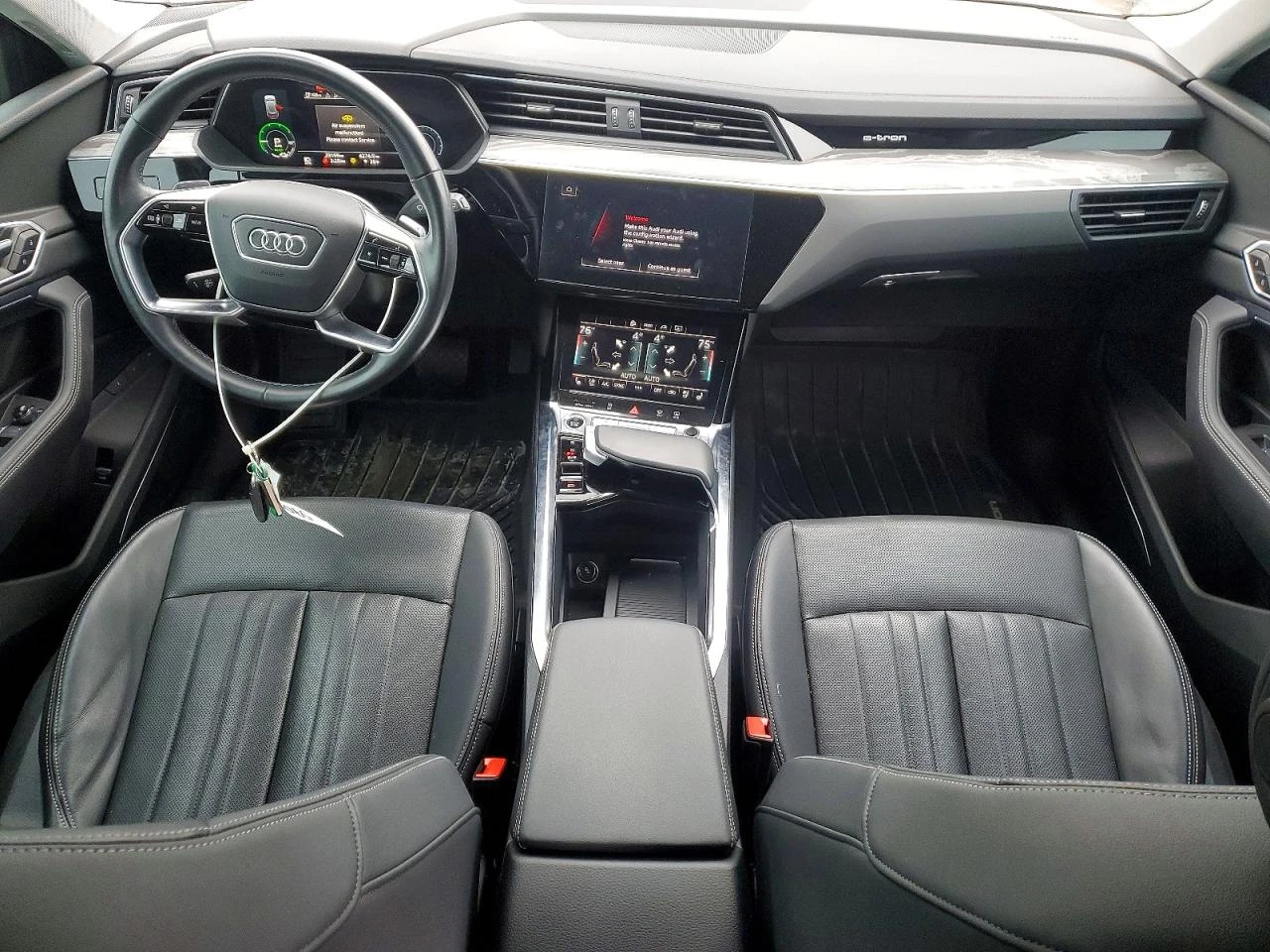 Audi E-Tron Premium Plus, снимка 8 - Автомобили и джипове - 54705216