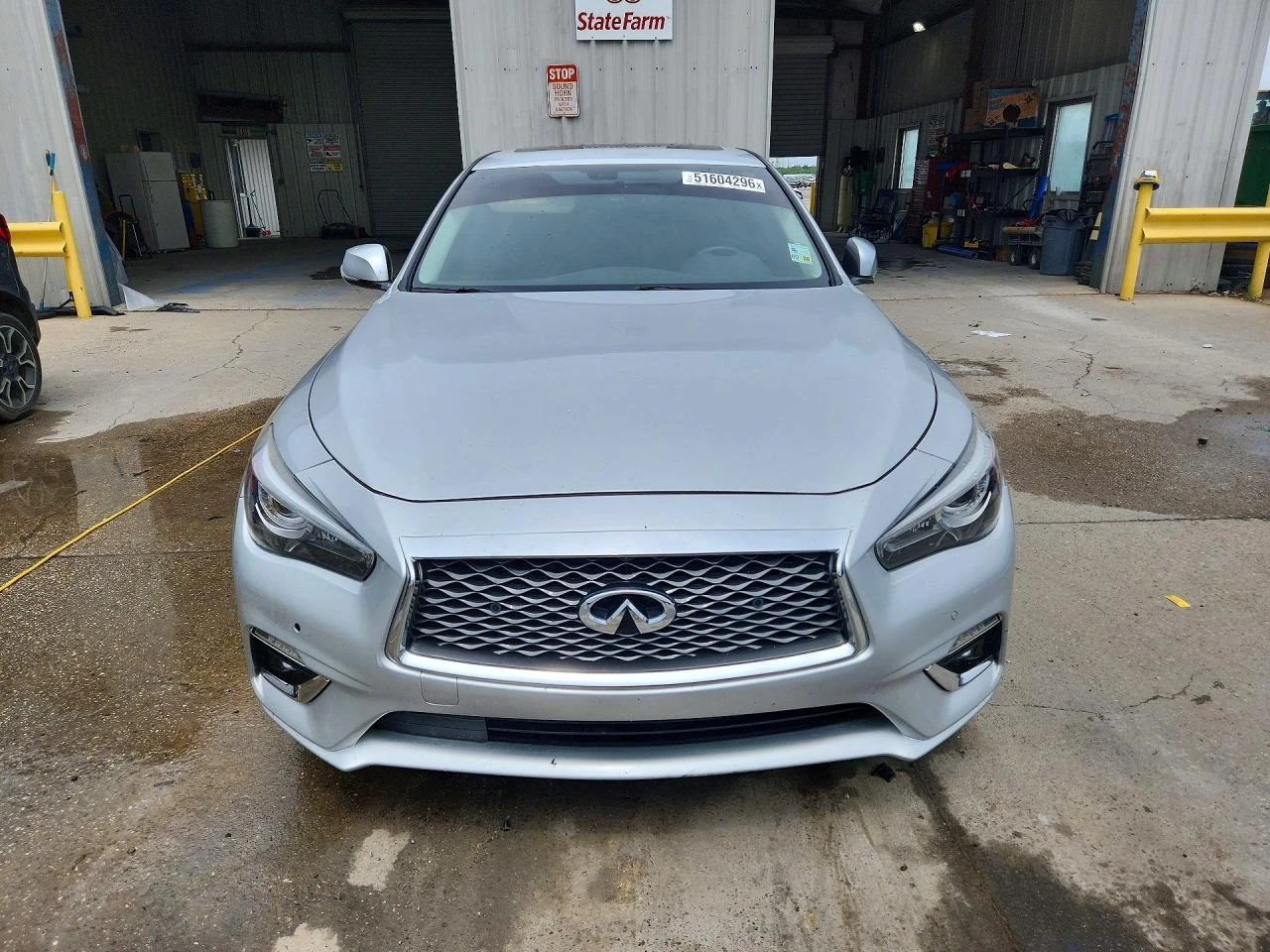 Infiniti Q50 3.0T LUXE, снимка 5 - Автомобили и джипове - 54854484