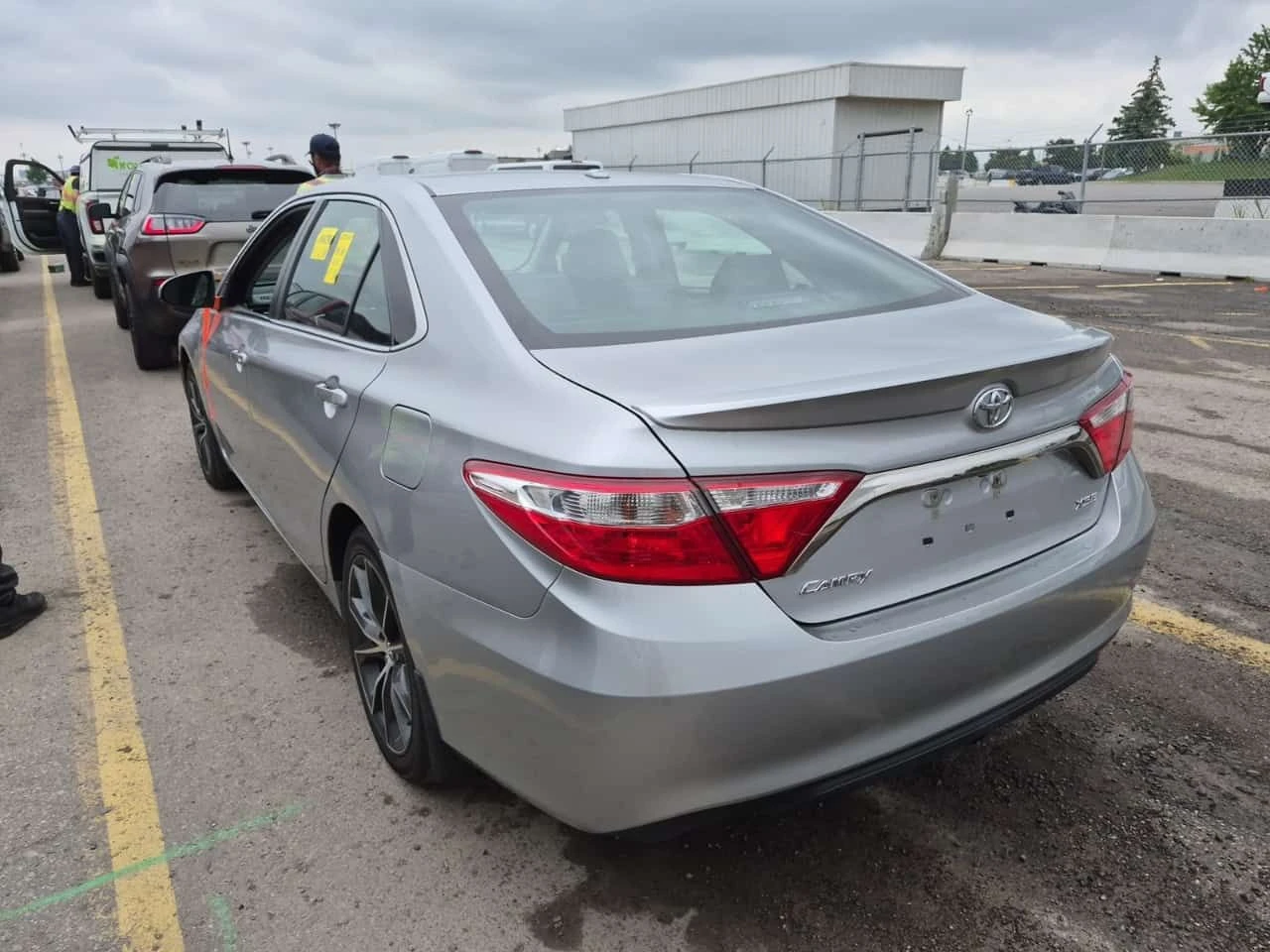 Toyota Camry * XSE * АВТОКРЕДИТ БЕЗ ПЪРВОНАЧАЛНА ВНОСКА* , снимка 4 - Автомобили и джипове - 55069993