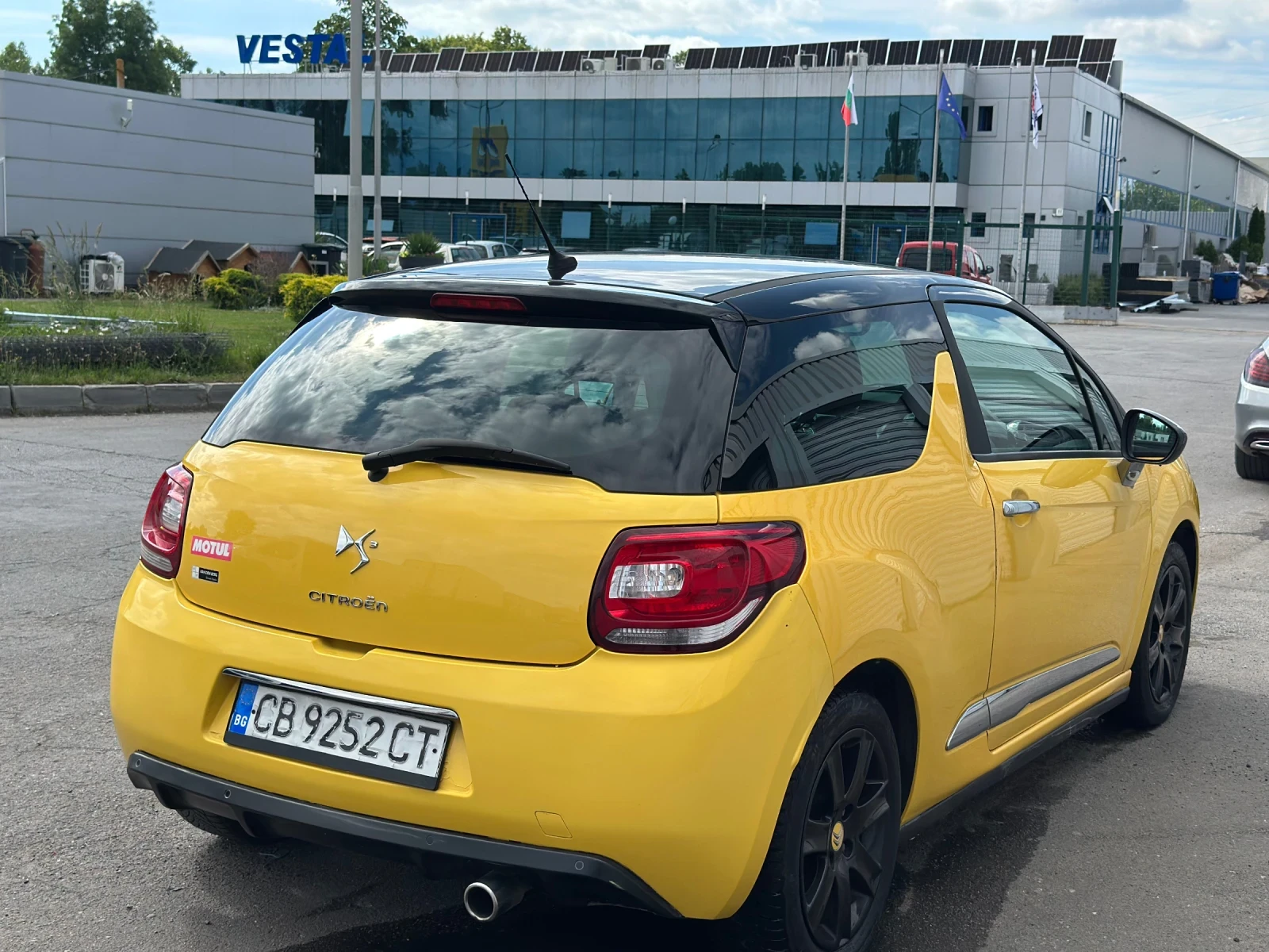 Citroen DS3 1, 6 eHDI, снимка 3 - Автомобили и джипове - 55120312