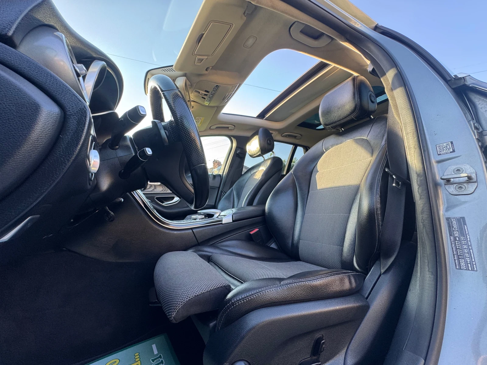 Mercedes-Benz C 220 AMG;:PREMIUM::PANORAMA;:FULL EKSTRI:;TOPPPP, снимка 8 - Автомобили и джипове - 55156698