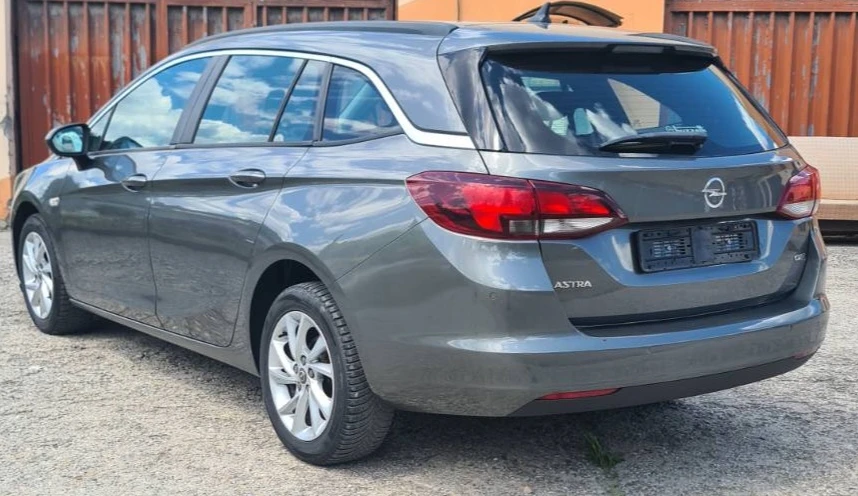 Opel Astra, снимка 4 - Автомобили и джипове - 55220313