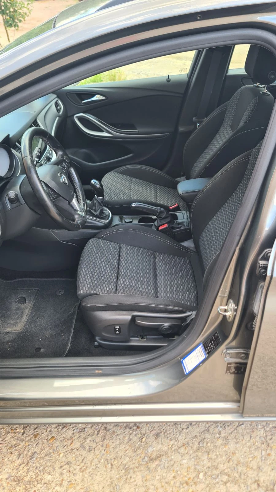 Opel Astra, снимка 8 - Автомобили и джипове - 55220313