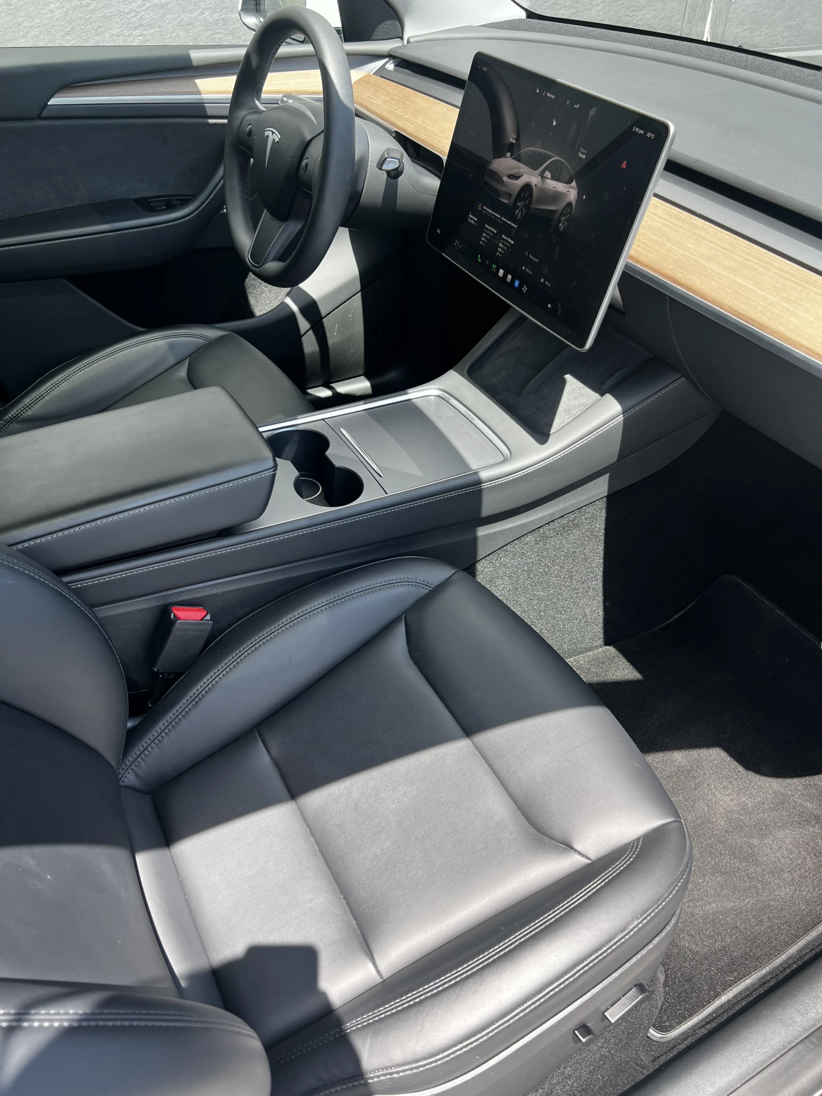 Tesla Model Y Long Range Dual AWD, снимка 11 - Автомобили и джипове - 55299325