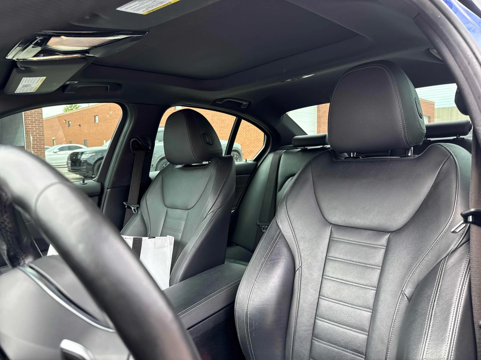 BMW 330 xDrive M-PACK  CARFAX, снимка 13 - Автомобили и джипове - 55688644
