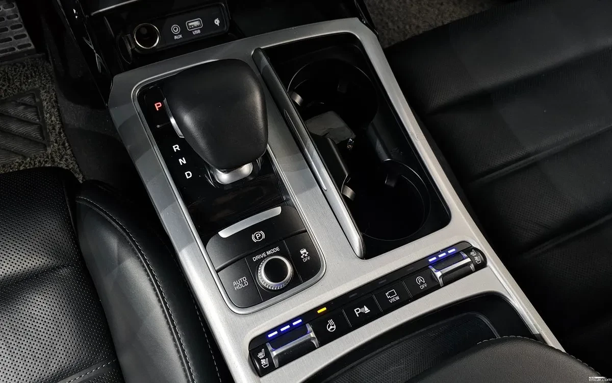 Kia Stinger 3.3 GT SPORT+ * КРАЙНА ЦЕНА* FULL MAX, снимка 12 - Автомобили и джипове - 56040165