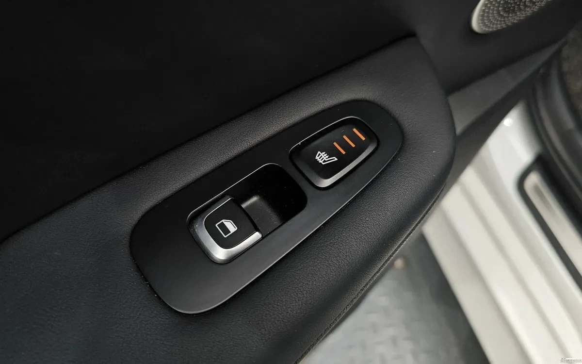 Kia Stinger 3.3 GT SPORT+ * КРАЙНА ЦЕНА* FULL MAX, снимка 17 - Автомобили и джипове - 56040165