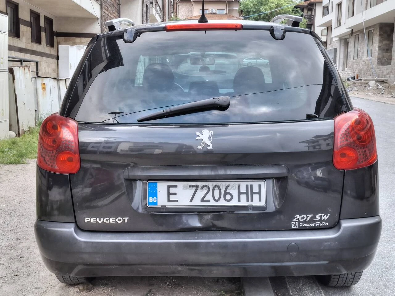 Peugeot 207 SW 1.6 HDi, снимка 2 - Автомобили и джипове - 56120821