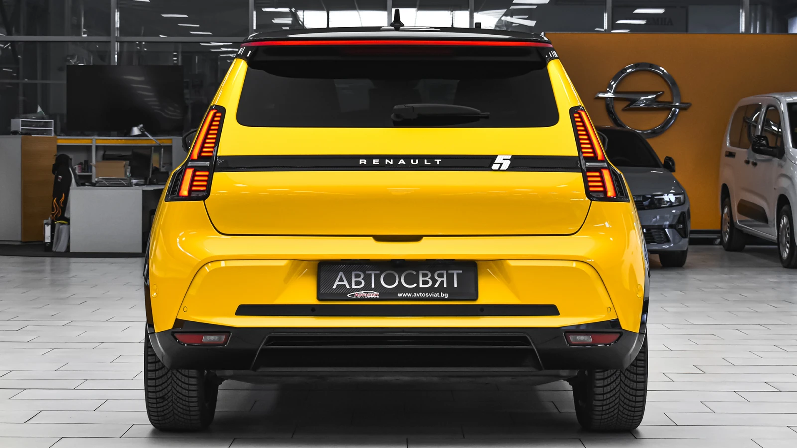 Renault 5 E-Tech EV150 52kWh iconic cinq, снимка 3 - Автомобили и джипове - 56534007
