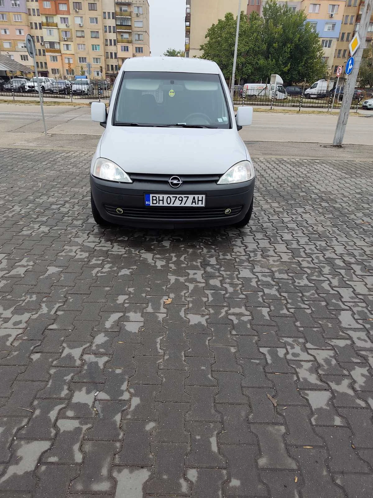 Opel Combo 1.4, снимка 3 - Автомобили и джипове - 56617152