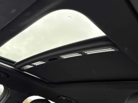 Mercedes-Benz GLC 300 CARFAX/360 КАМЕРИ/ПАНОРАМА/ПОДГРЕВИ, снимка 10