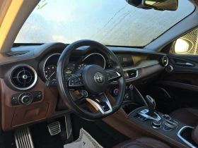 Alfa Romeo Stelvio TI LUSSO* DISTRONIC* HARMAN* PANO* PODGREV*  - 31999 лв. / 16360.83 € - 99386196 7