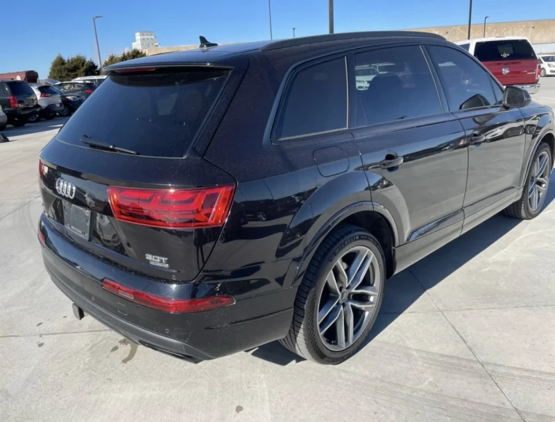 Audi Q7, снимка 4 - Автомобили и джипове - 48806888