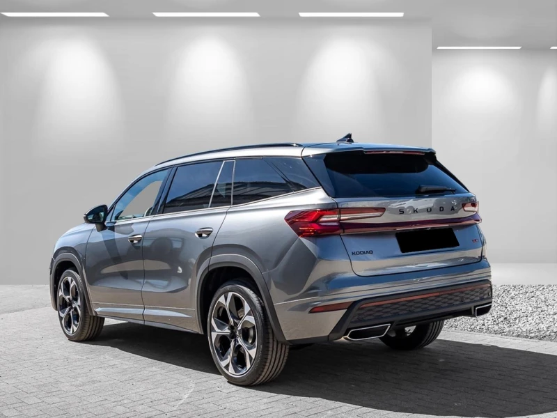 Skoda Kodiaq RS MATRIX PANO CANTON HEAD UP CAMERA 7-МЕСТЕН, снимка 5 - Автомобили и джипове - 51762226