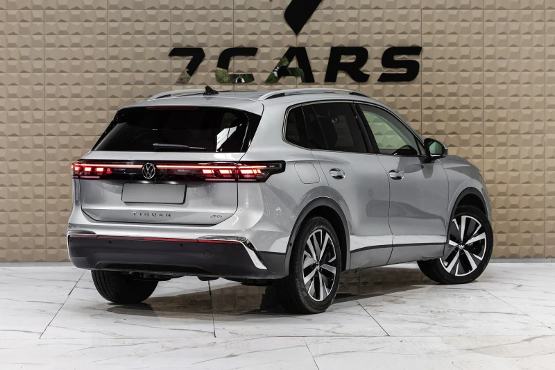 VW Tiguan 1.5 eTSI, снимка 2 - Автомобили и джипове - 51998471