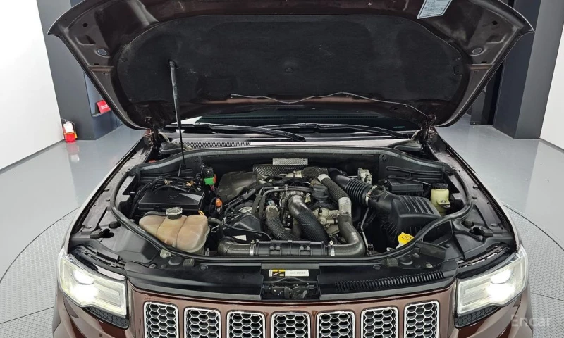 Jeep Grand cherokee, снимка 6 - Автомобили и джипове - 52964631