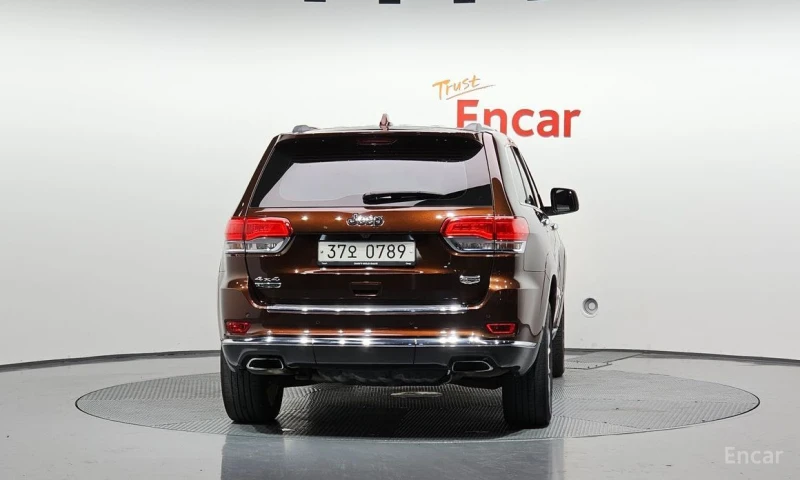 Jeep Grand cherokee, снимка 4 - Автомобили и джипове - 52964631