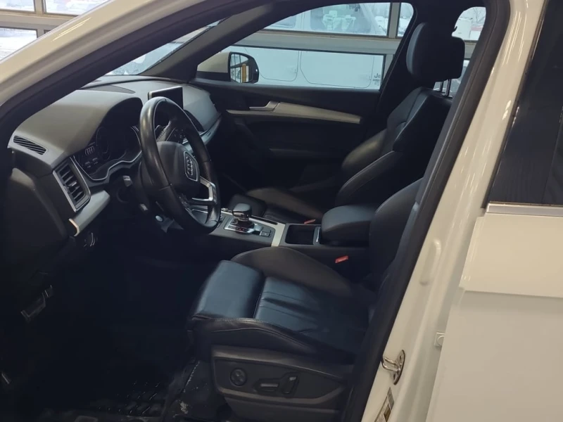 Audi Q5 * PROGRESSIV * CARFAX * ЦЕНА ДО БГ, снимка 6 - Автомобили и джипове - 53019060