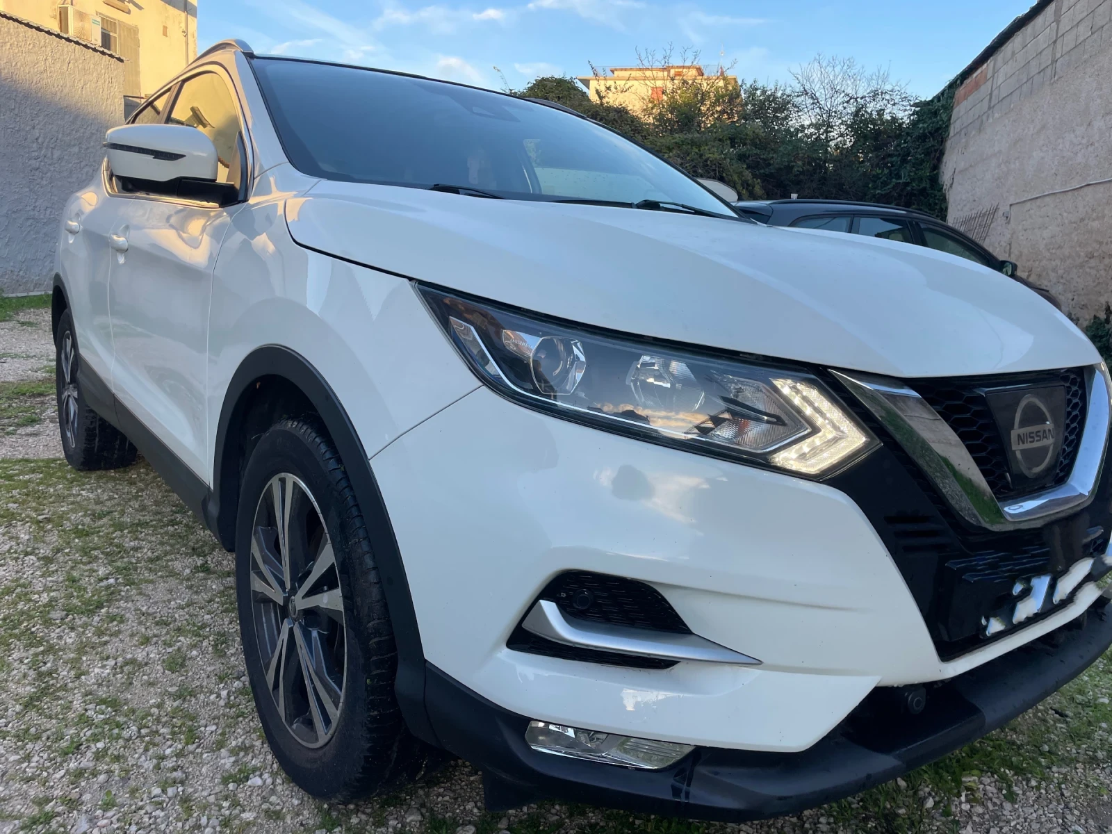 Nissan Qashqai  Euro 6B Navi* Camera 360*  /Panorama/ - изображение 3