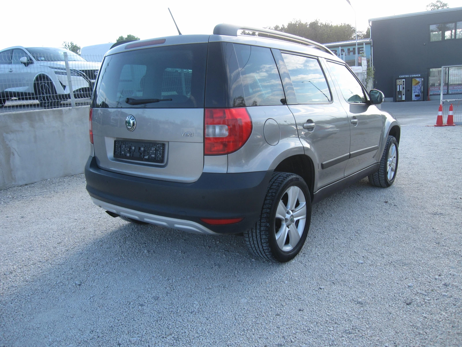 Skoda Yeti Автомат 1, 2 - изображение 4