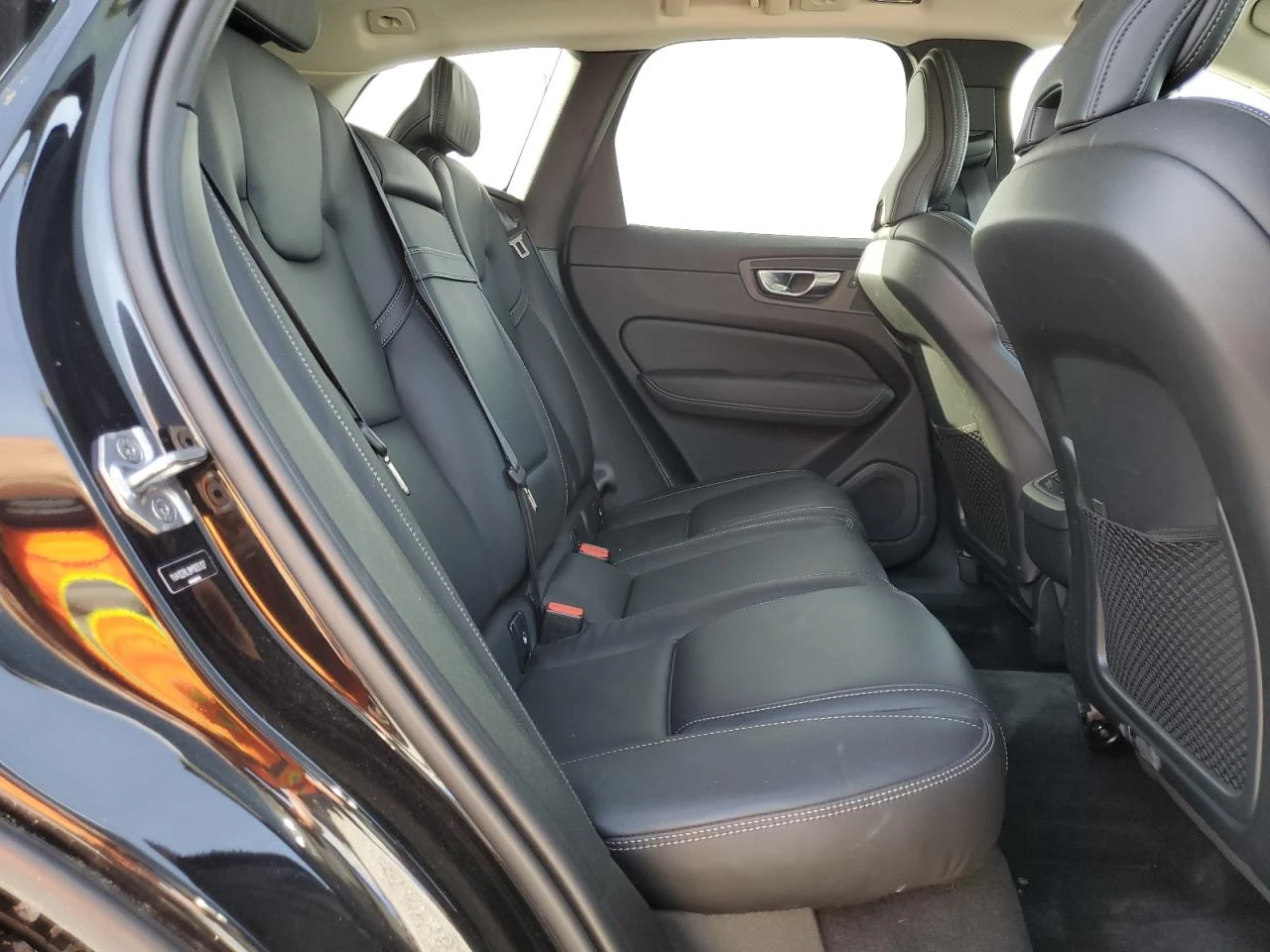 Volvo XC60 T5 INSCRIPTION - изображение 9