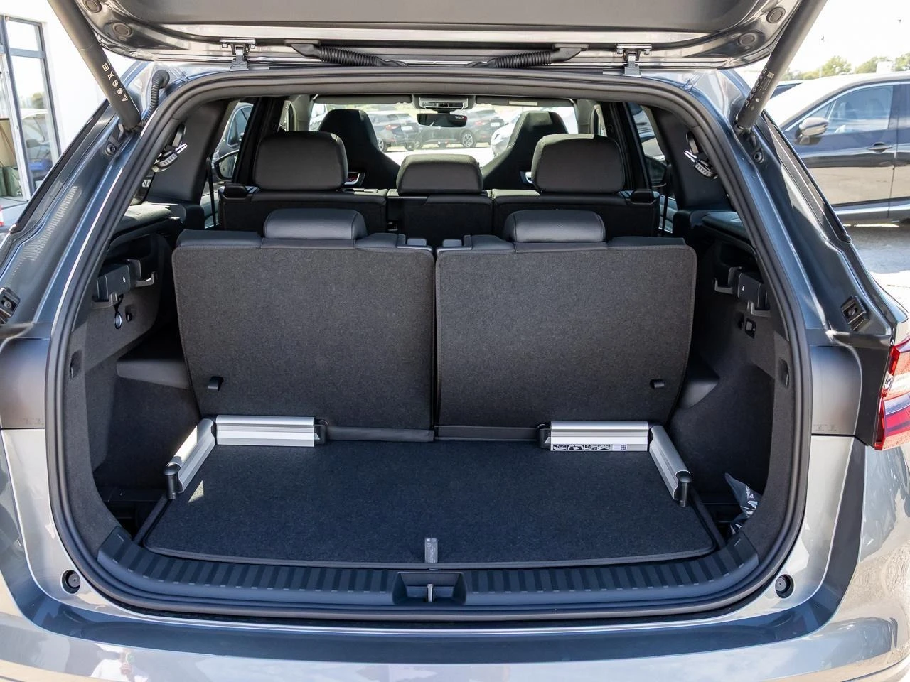 Skoda Kodiaq RS MATRIX PANO CANTON HEAD UP CAMERA 7-������ | Mobile.bg � ����������� 16