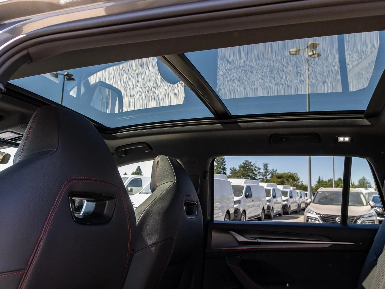 Skoda Kodiaq RS MATRIX PANO CANTON HEAD UP CAMERA 7-������ | Mobile.bg � ����������� 14