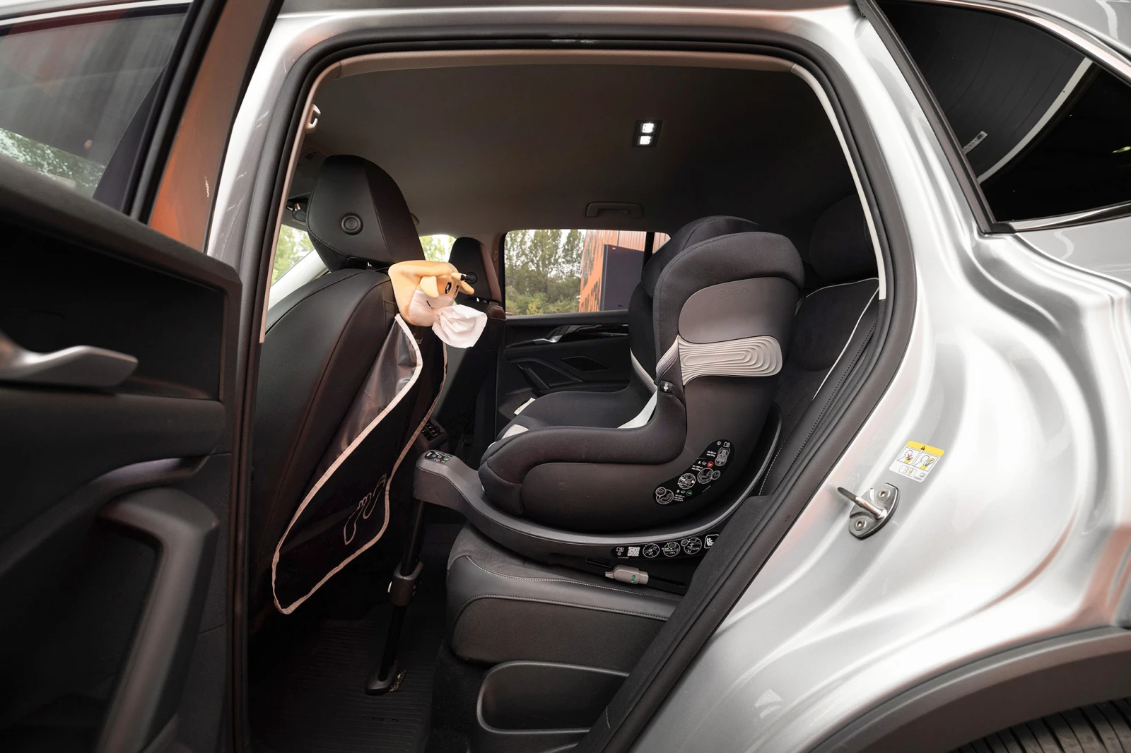 VW Tiguan 1.5 eTSI | Mobile.bg   12