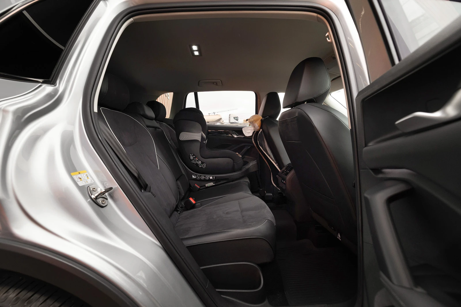 VW Tiguan 1.5 eTSI | Mobile.bg   13