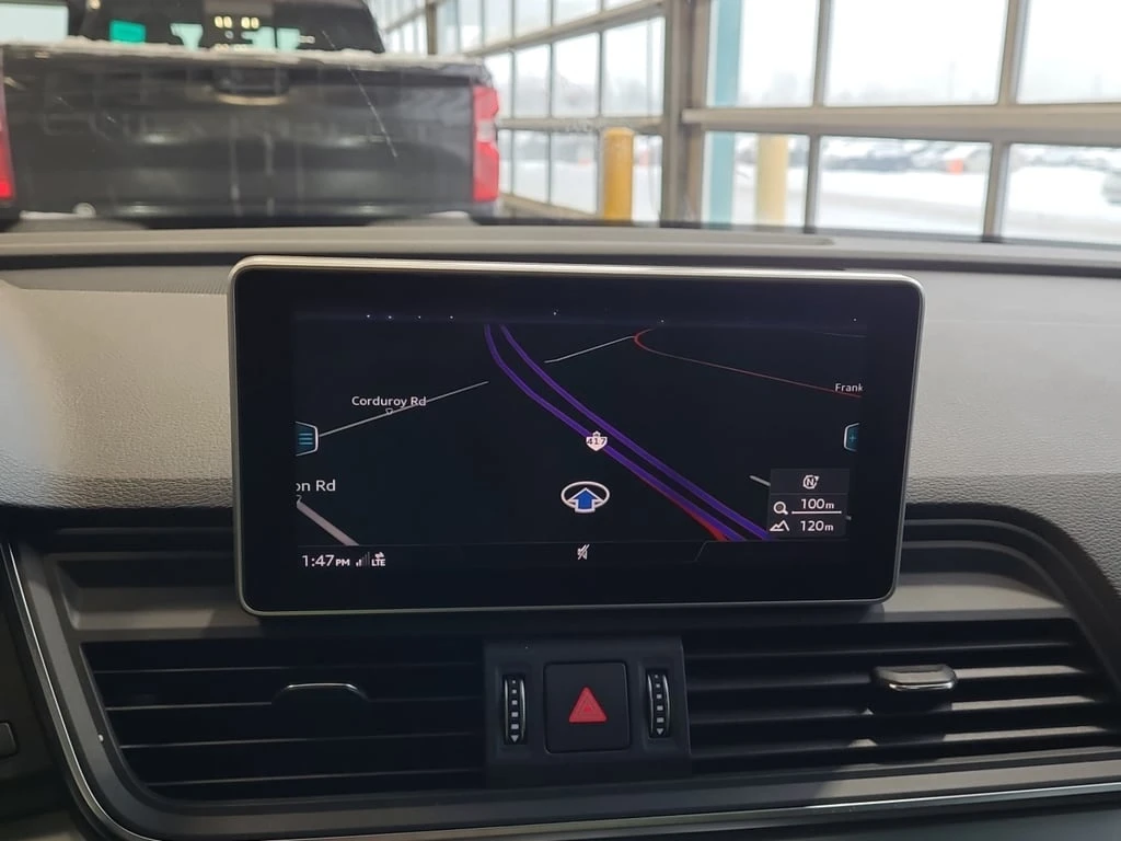 Audi Q5 * PROGRESSIV * CARFAX * ЦЕНА ДО БГ - изображение 9