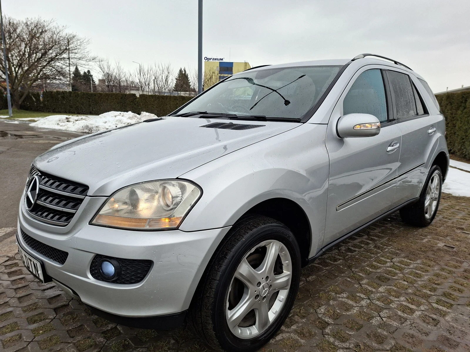 Mercedes-Benz ML ДесенВолан, снимка 2 - Автомобили и джипове - 53822033