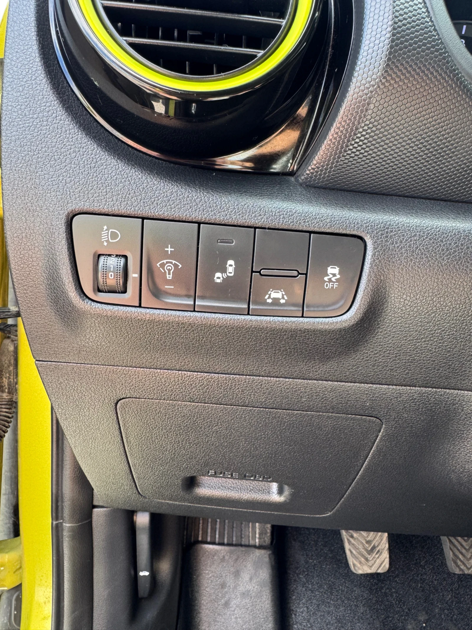 Hyundai Kona, снимка 9 - Автомобили и джипове - 54519488