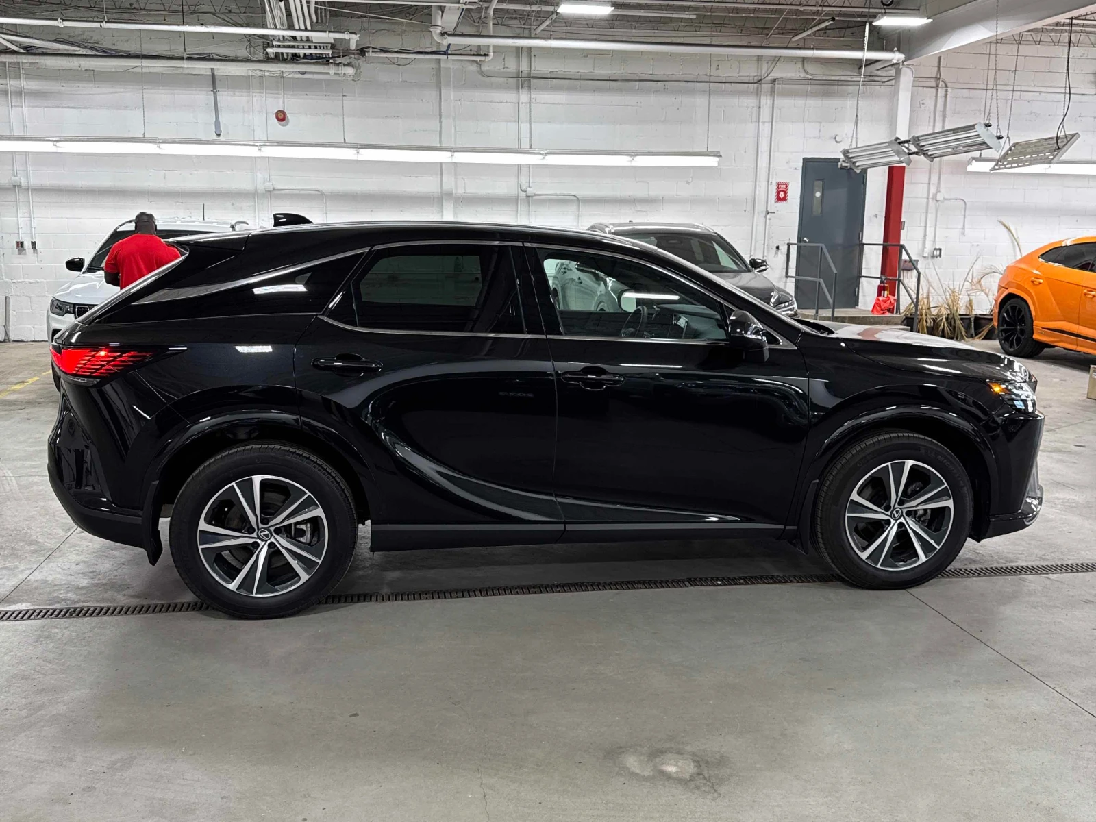 Lexus RX 350h * * CARFAX * * АВТО КРЕДИТ * * , снимка 5 - Автомобили и джипове - 55041114