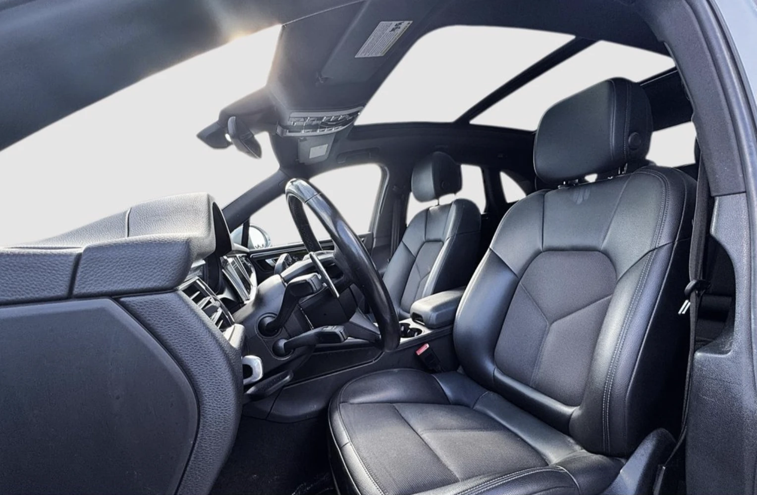 Porsche Macan S/2022г/FACELIFT/MATRIX/DIGITAL/Подгрев/Пано/, снимка 5 - Автомобили и джипове - 56205782