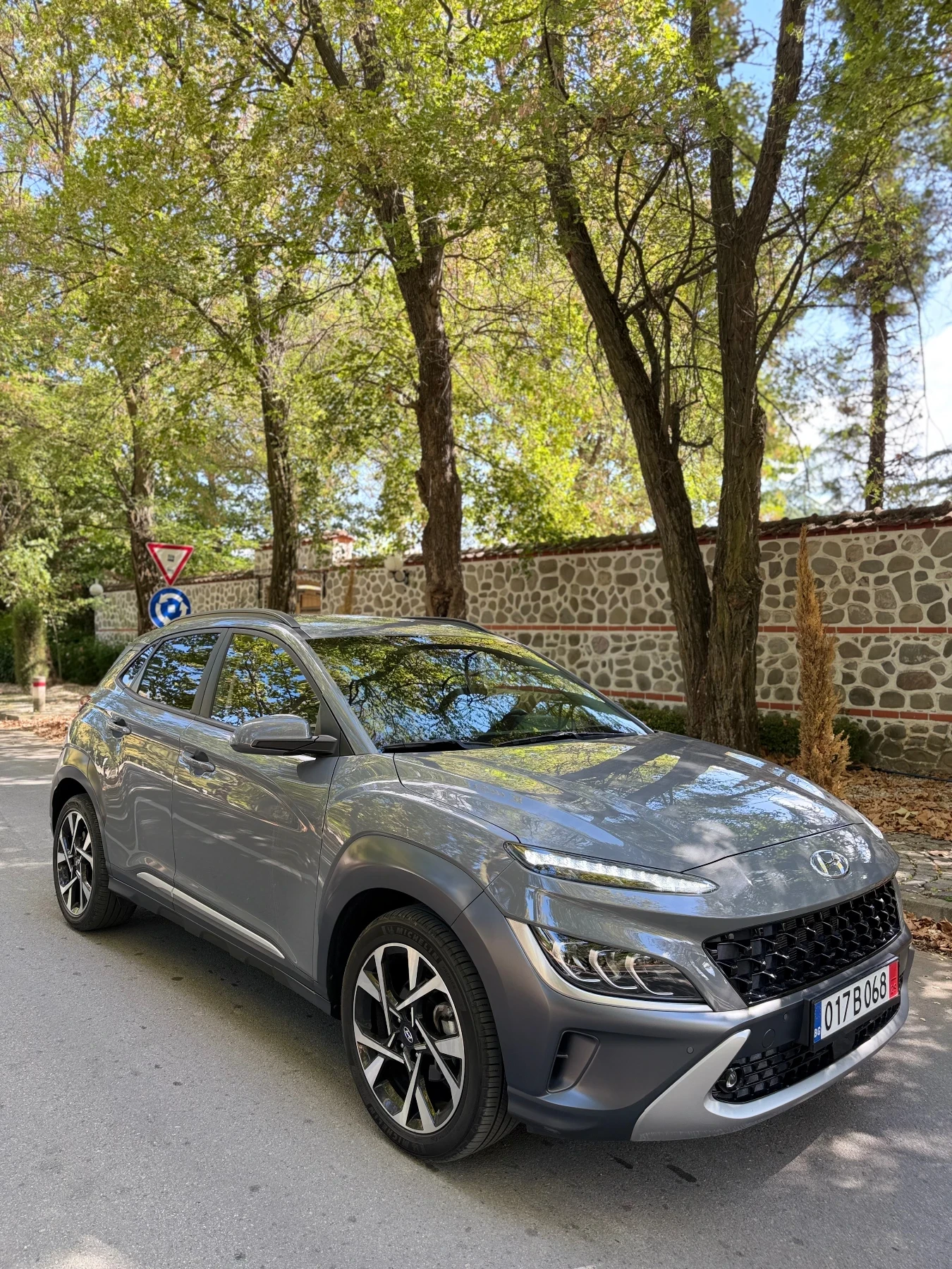 Hyundai Kona 2.0Mpi/65650км/Nardo Grey, снимка 7 - Автомобили и джипове - 56289123