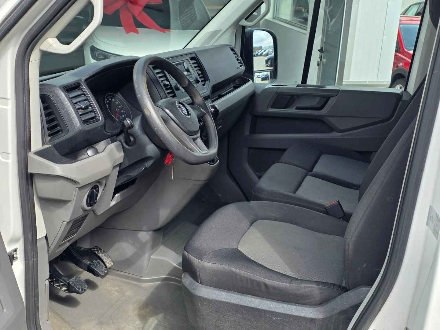 VW Crafter, снимка 3 - Бусове и автобуси - 56421018