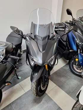  Yamaha T-max