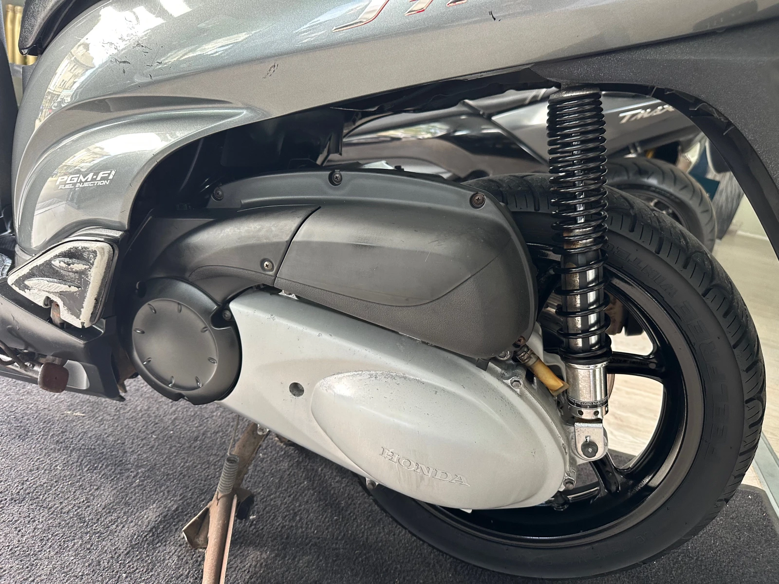Honda Sh 300i 02.2008г. - изображение 10
