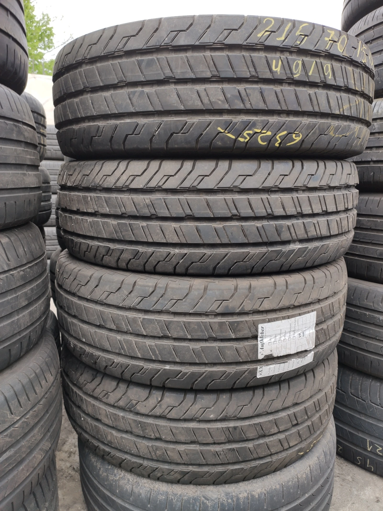 Гуми Летни 215/70R15, снимка 5 - Гуми и джанти - 55272674
