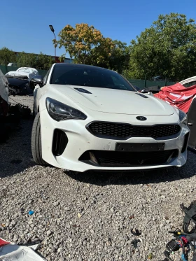 Kia Stinger GT на части, снимка 2