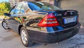 Обява за продажба на Mercedes-Benz C 220 220 CDI КОД-646 АВТОМАТ-КЛИМАТИК ~4 499 лв. - изображение 7
